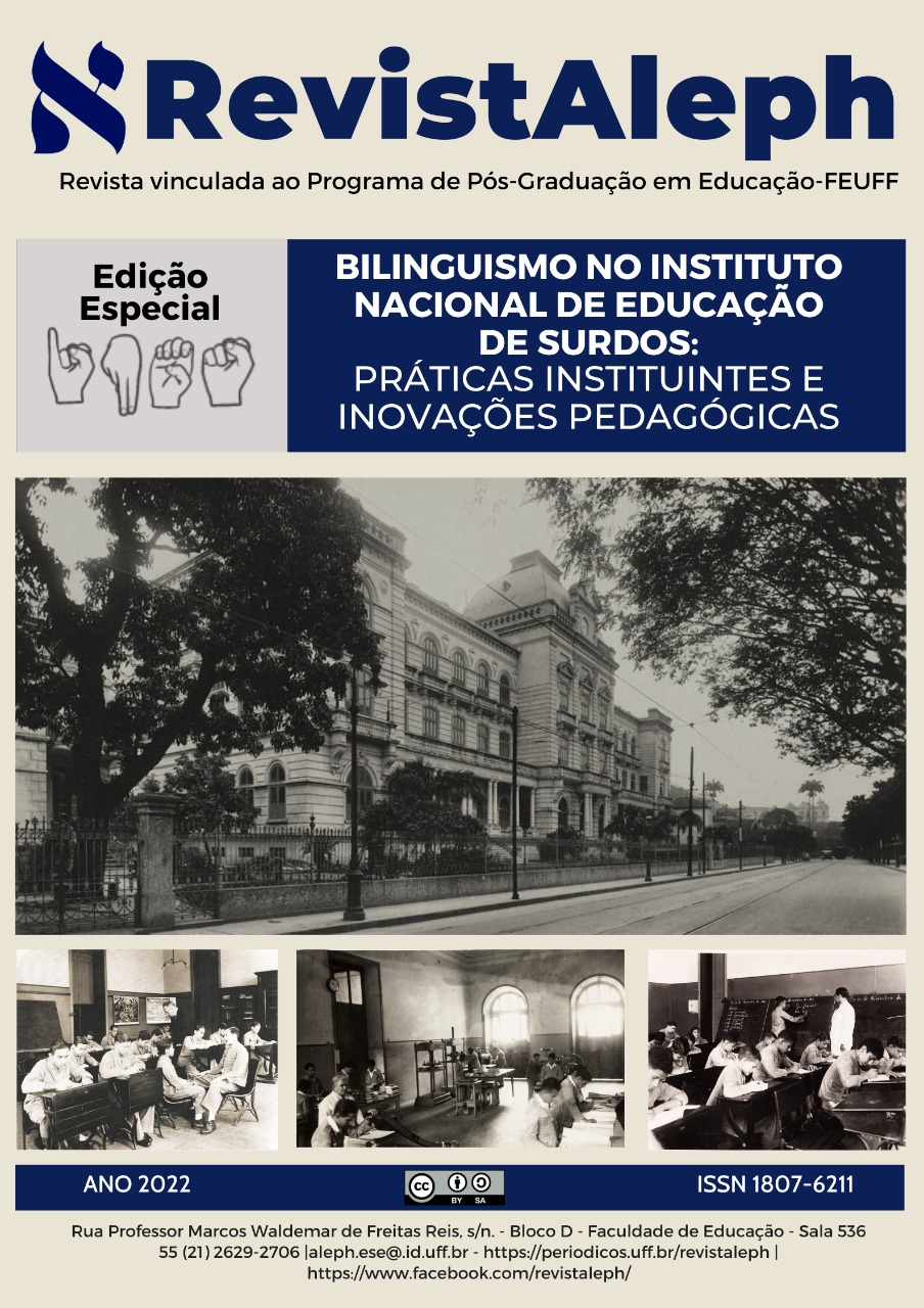 Capa fundo bege. Em azul escuro o logo e o nome da revista - REVISTALEPH. Abaixo, em letras miúdas: Revista do programa de pós-graduação em educação - FEUF.  Abaixo retângulo dividido em duas partes. Na primeira, fundo cinza e letras pretas: edição especial, com desenho de mãos sinalizando INES. Na segunda parte: fundo azul escuro em letras brancas: Bilinguismo no Instituto Nacional de Educação de Surdos: práticas instituintes e inovações pedagógicas. Quatro fotos em sépia, ilustram a capa. A primeira  apresenta a imagem de um prédio de arquitetura muito antiga em uma avenida larga e arborizada. As outras três estão abaixo, uma seguida da outra. A primeira apresenta jovens sentados em carteiras de madeira atentos a suas lições. Um homem de roupas escuras está de pé entre as carteiras. A frente da cena, dois jovens estão sentados em cadeiras comuns, um de frente para o outro. A foto seguinte mostra um ambiente amplo iluminado pela claridade de grandes janelas. Alguns jovens operam maquinários antigos enquanto outros lêem. Um homem de jaleco branco supervisiona o trabalho de um dos jovens. A última foto  também mostra uma sala de aula tradicional com jovens atentos às suas lições,  na lateral da sala um quadro negro toma toda a parede. Diante dele um homem de jaleco branco observa um jovem escrevendo com giz, no quadro. Finalizando a imagem da capa em uma tarja azul escuro com letras brancas lê-se: ano 2022  logo ??? ISSN: 1807-6211. Em nota de rodapé: Rua Professor Waldemar de Freitas Reis s/n - Bloco D - Faculdade de Educação- sala: 536 - 55 (21) 2627- 2706 - aleph.ese@id.uff.br - https://periodicos.uff.br/revistaleph / https://www.facebook.com/revistaleph/